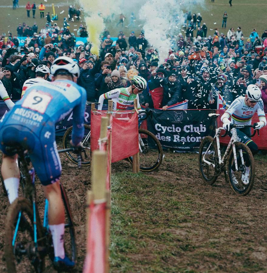 Mathieu van der Poel brille à Besançon