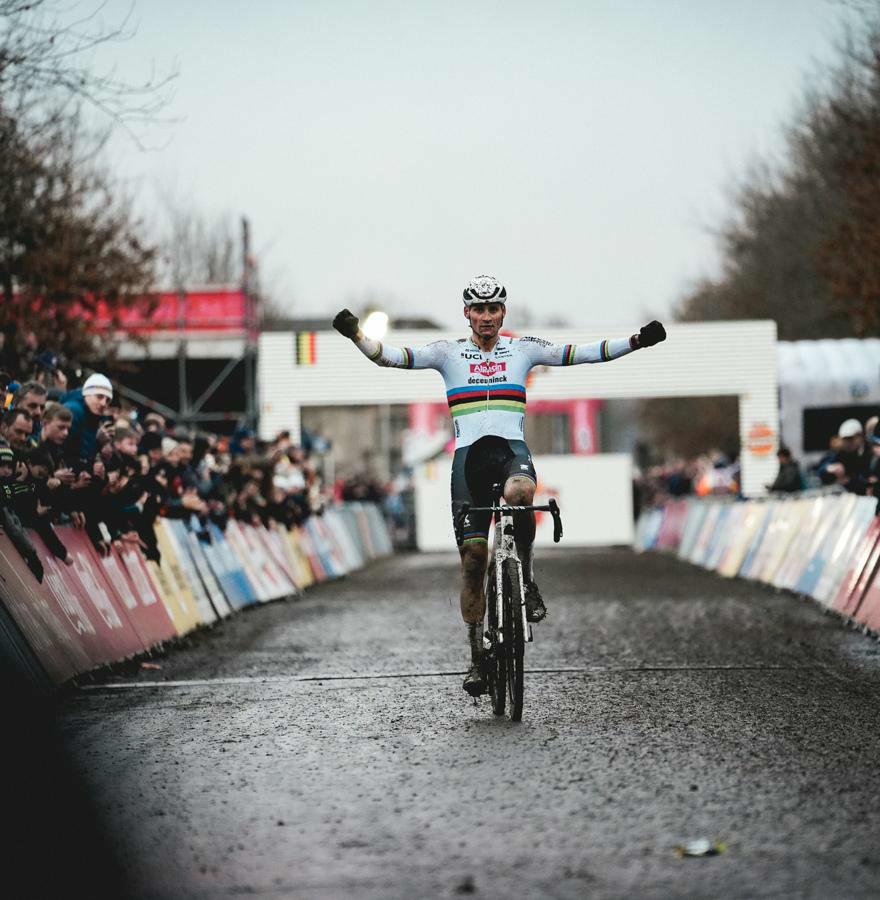 Van der Poel also best in Gavere